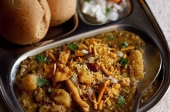 A Guide to Maharashtra Cuisine